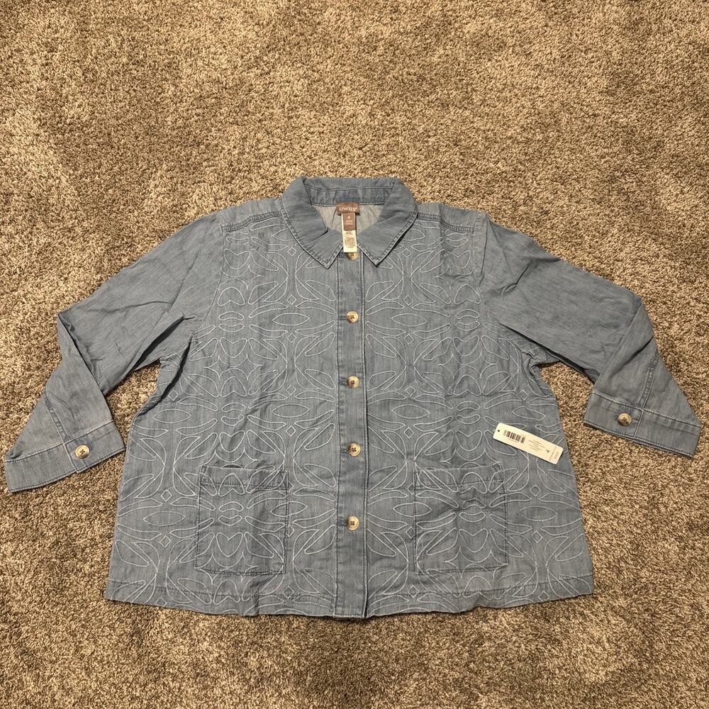 Chico's Sz 4 2XL Light Blue Cotton Linen Chambray Button Up Top Embroidered
